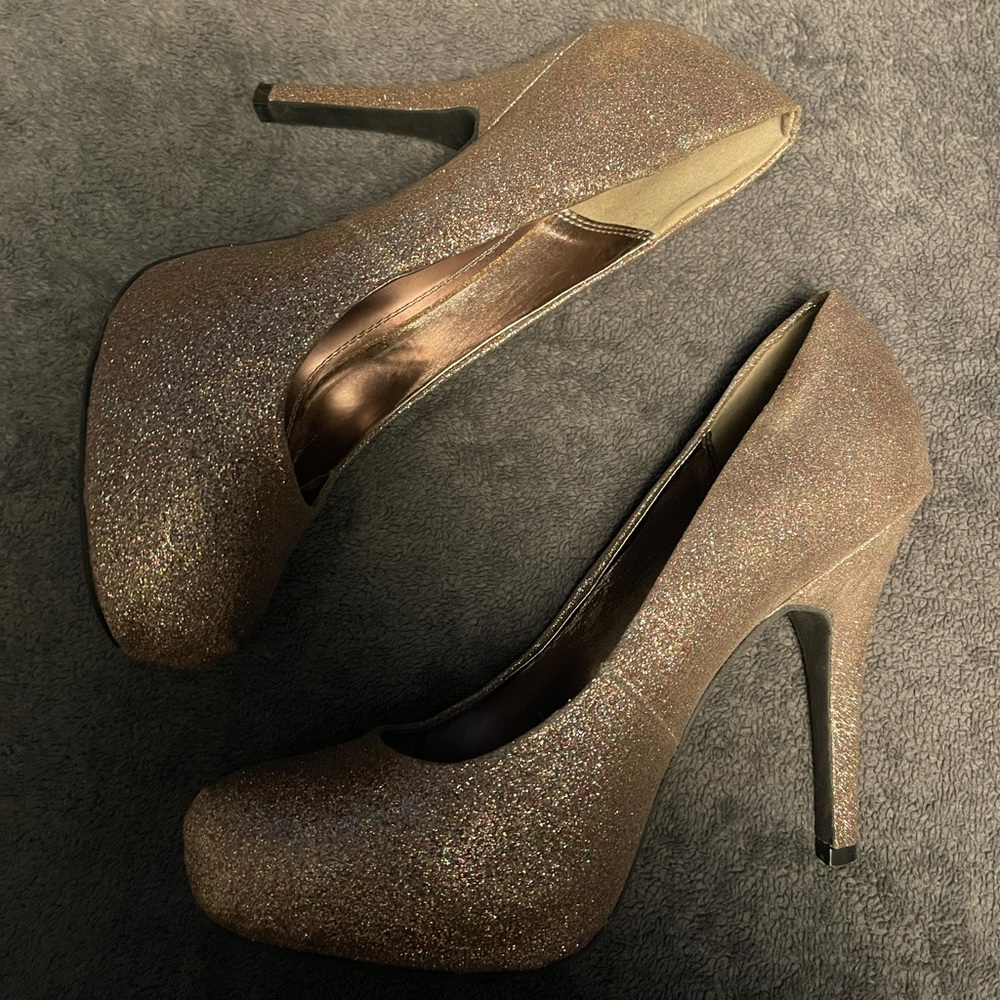 Shoes/heels